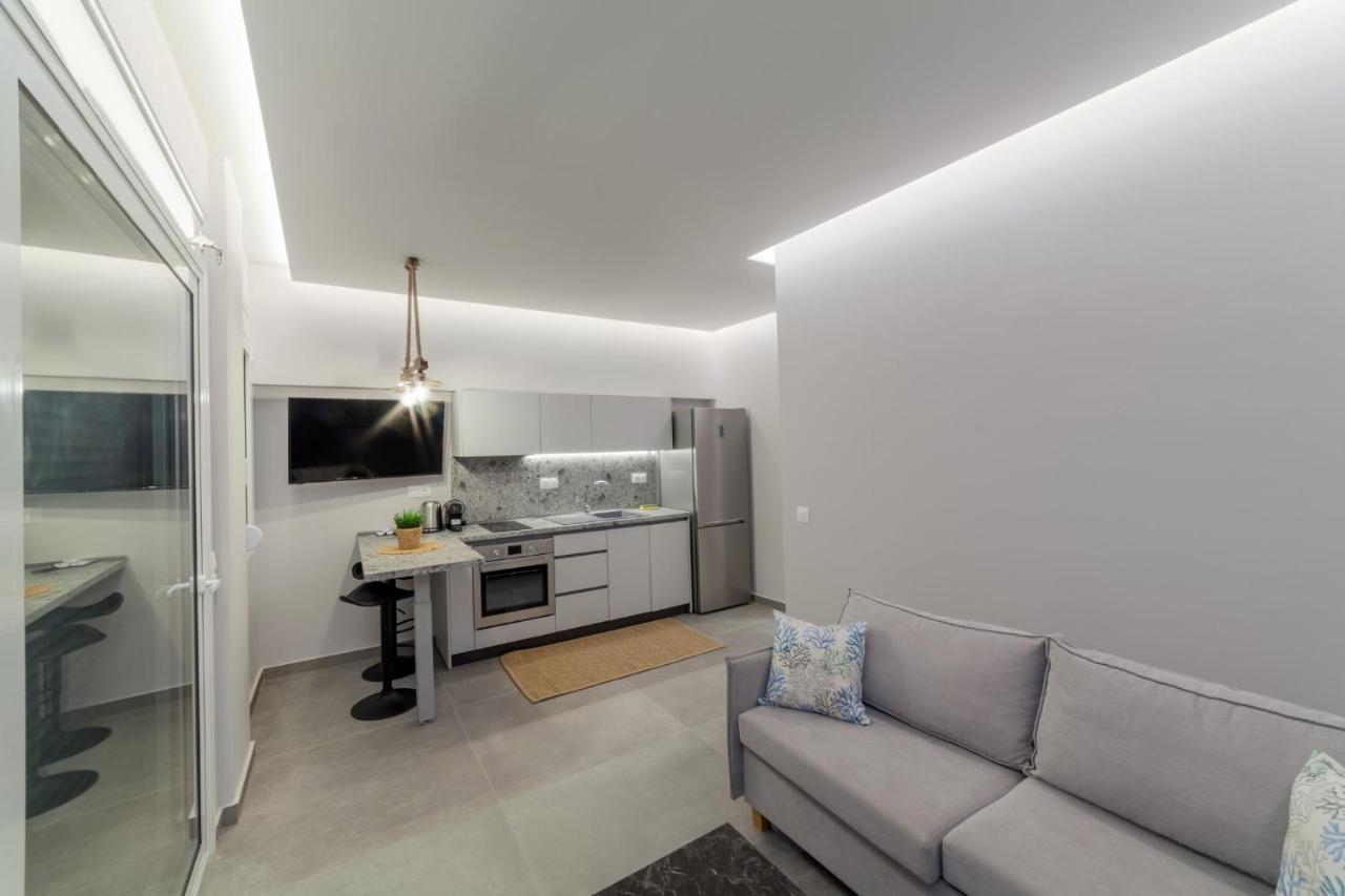 Althea Suites By Rentalspro Services - Nea Moudania Halkidiki Bagian luar foto