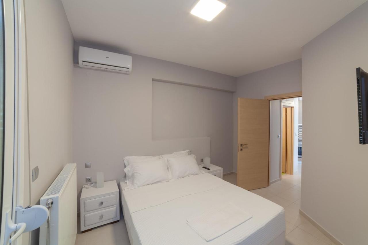 Althea Suites By Rentalspro Services - Nea Moudania Halkidiki Bagian luar foto