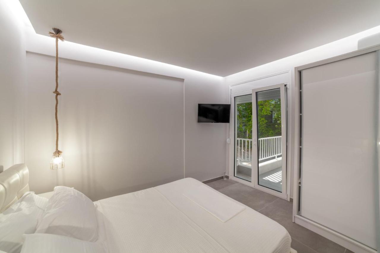 Althea Suites By Rentalspro Services - Nea Moudania Halkidiki Bagian luar foto