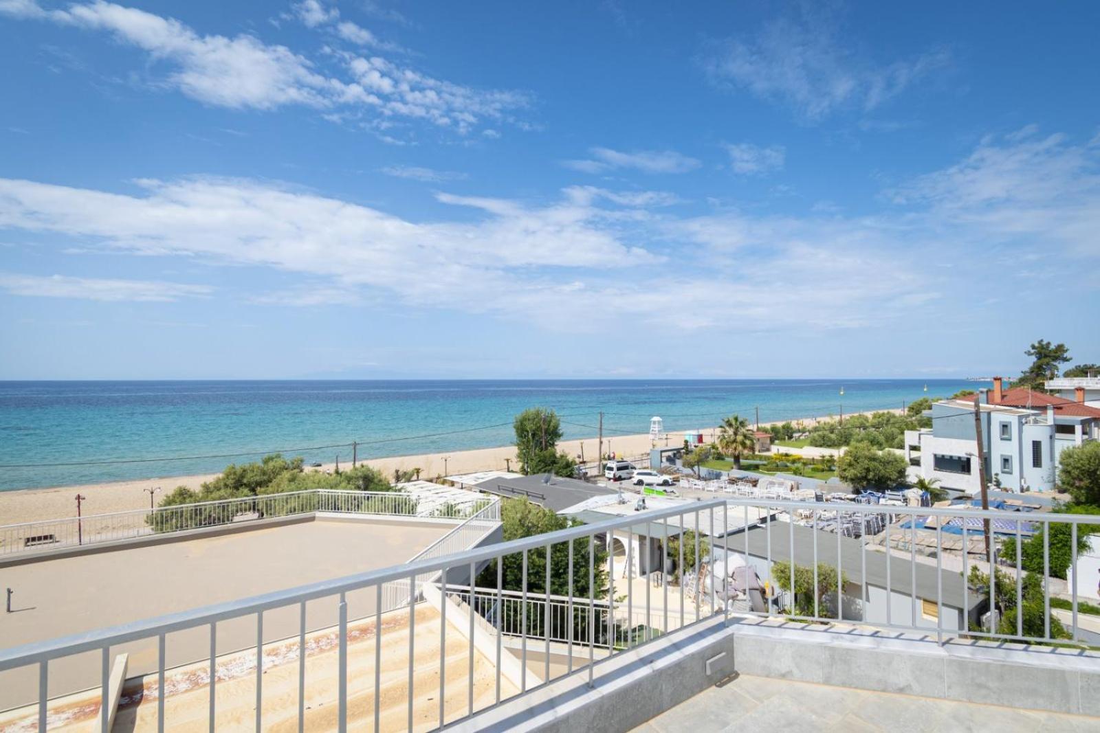 Althea Suites By Rentalspro Services - Nea Moudania Halkidiki Bagian luar foto