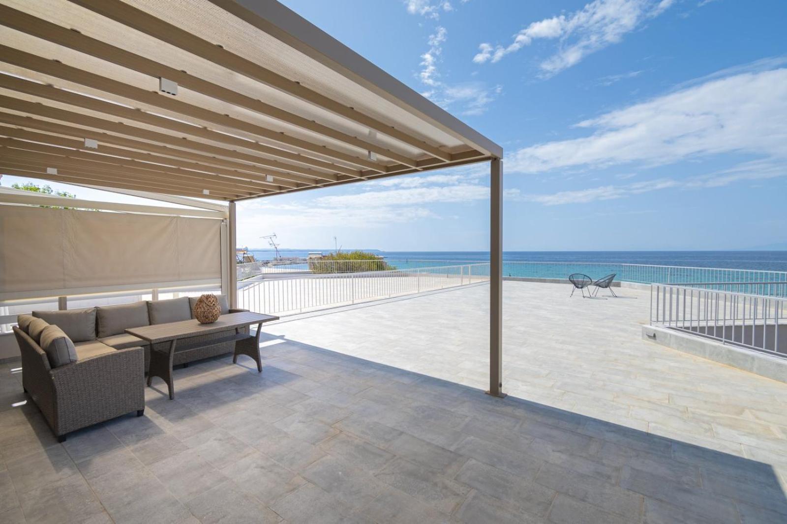 Althea Suites By Rentalspro Services - Nea Moudania Halkidiki Bagian luar foto