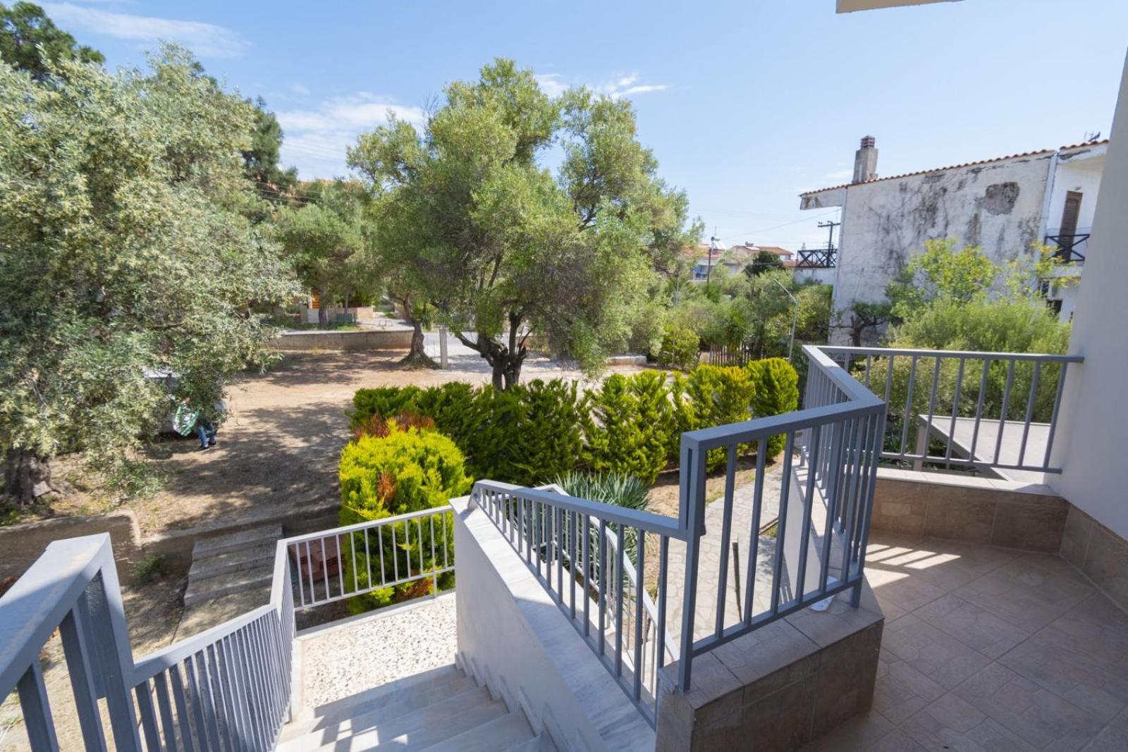 Althea Suites By Rentalspro Services - Nea Moudania Halkidiki Bagian luar foto